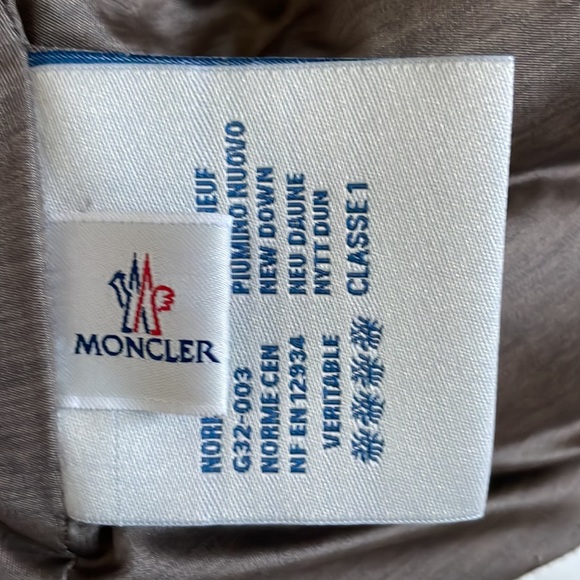 Moncler Grey Jacket Size 0 - Picture 6 of 16